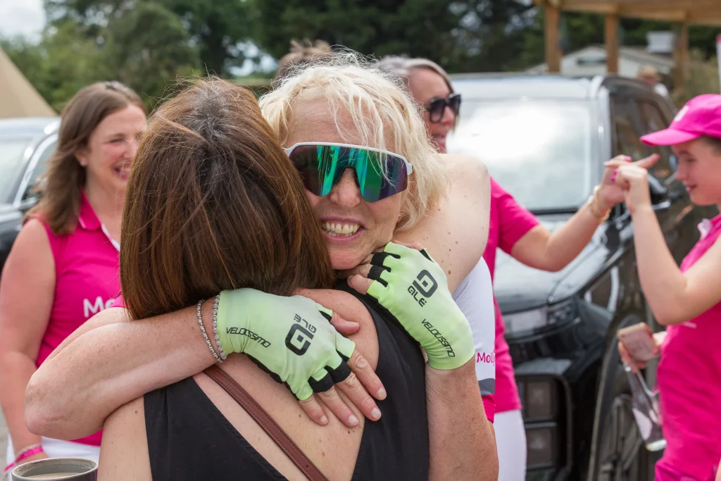 Molly Ollys, cyclists