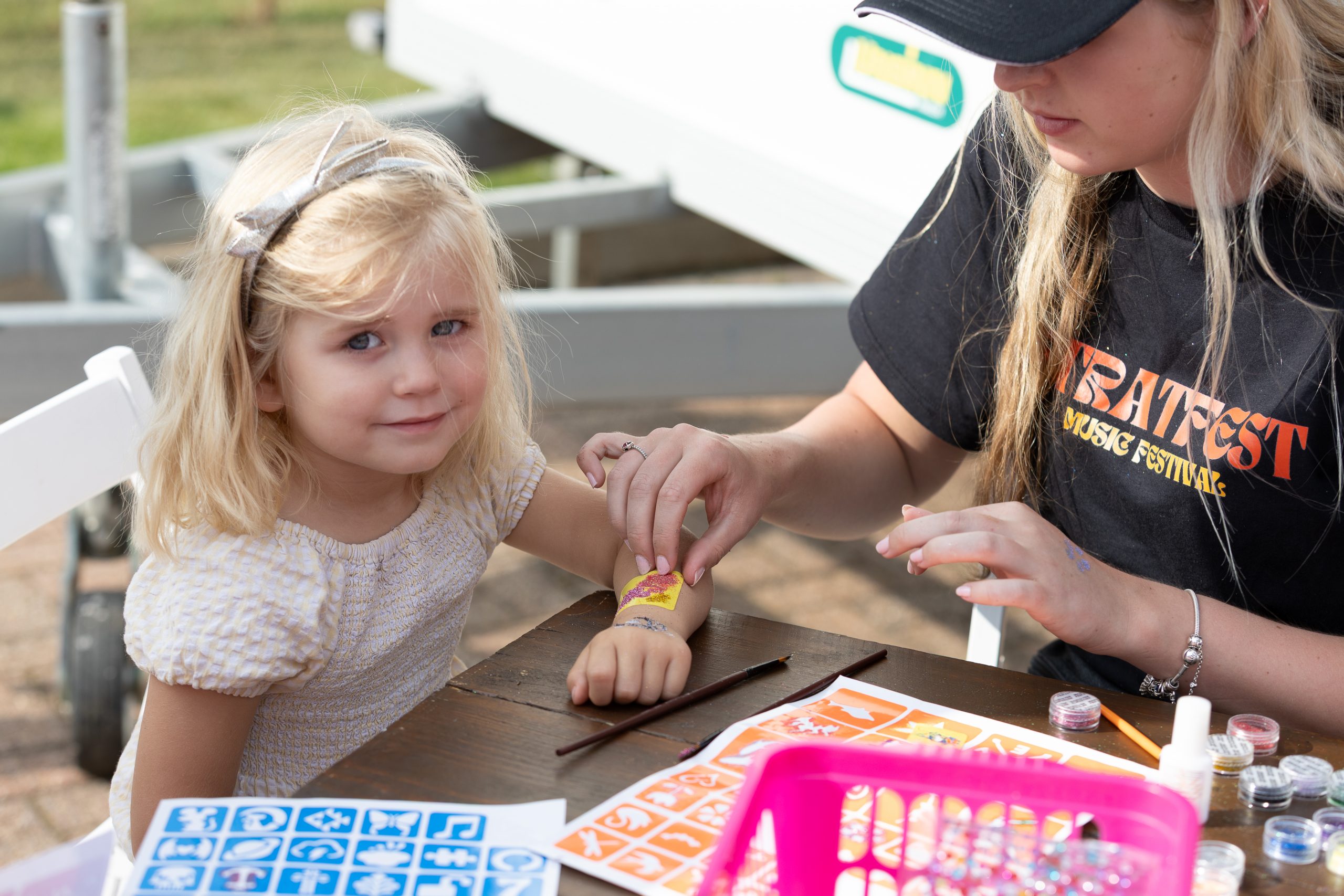 Stratfest, Stratford Park Hotel & Golf Club, Molly Ollys