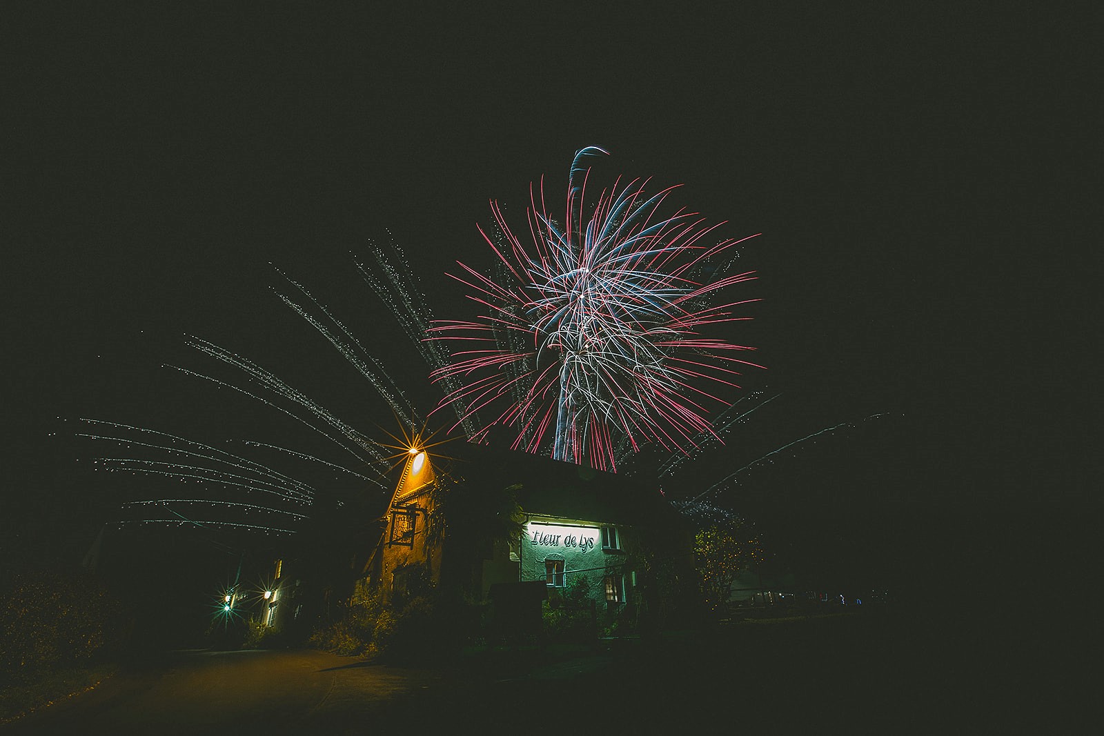 Fleur de Lys pub fireworks, Bonfire Night