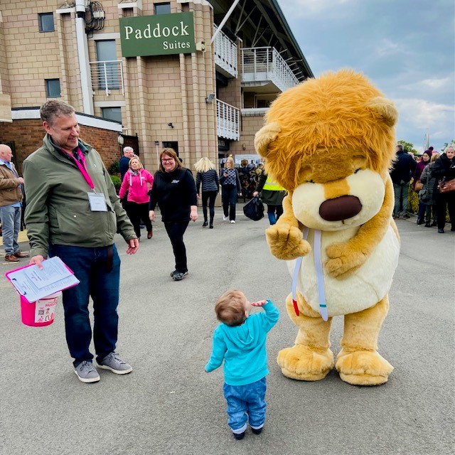 Molly Ollys, Warwick Racecourse