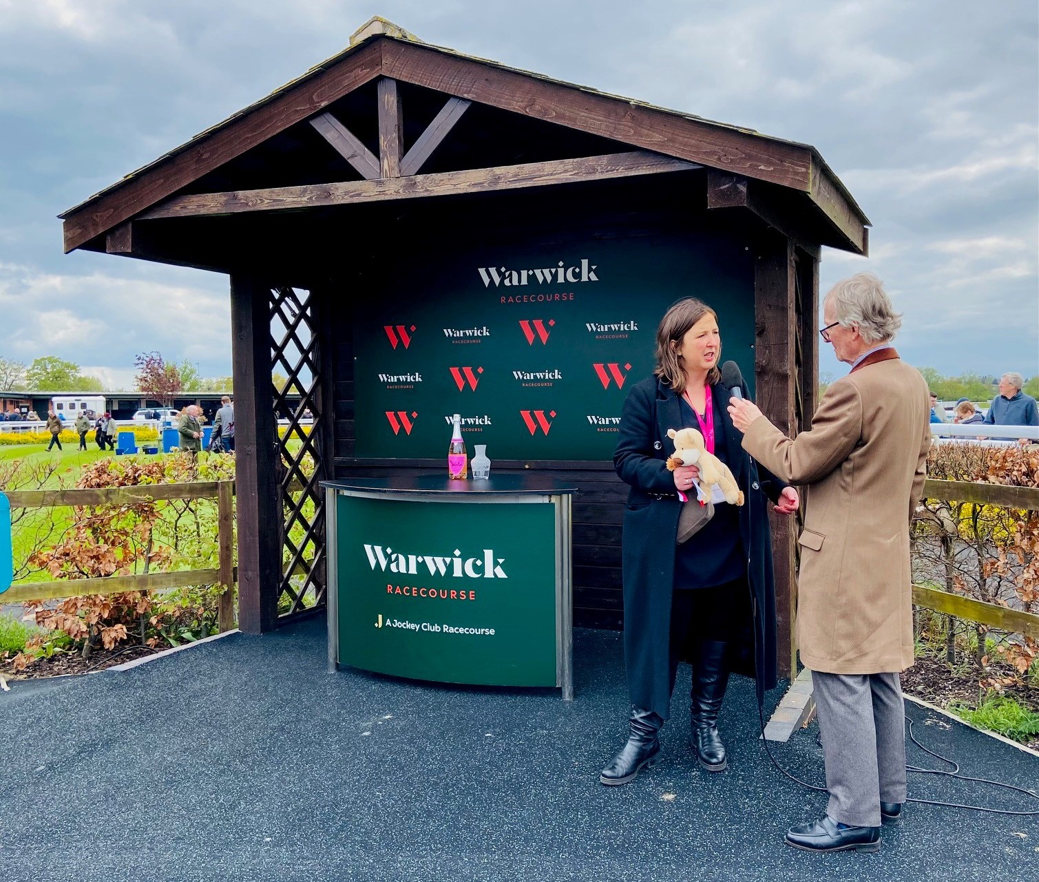 Molly Ollys, Warwick Racecourse