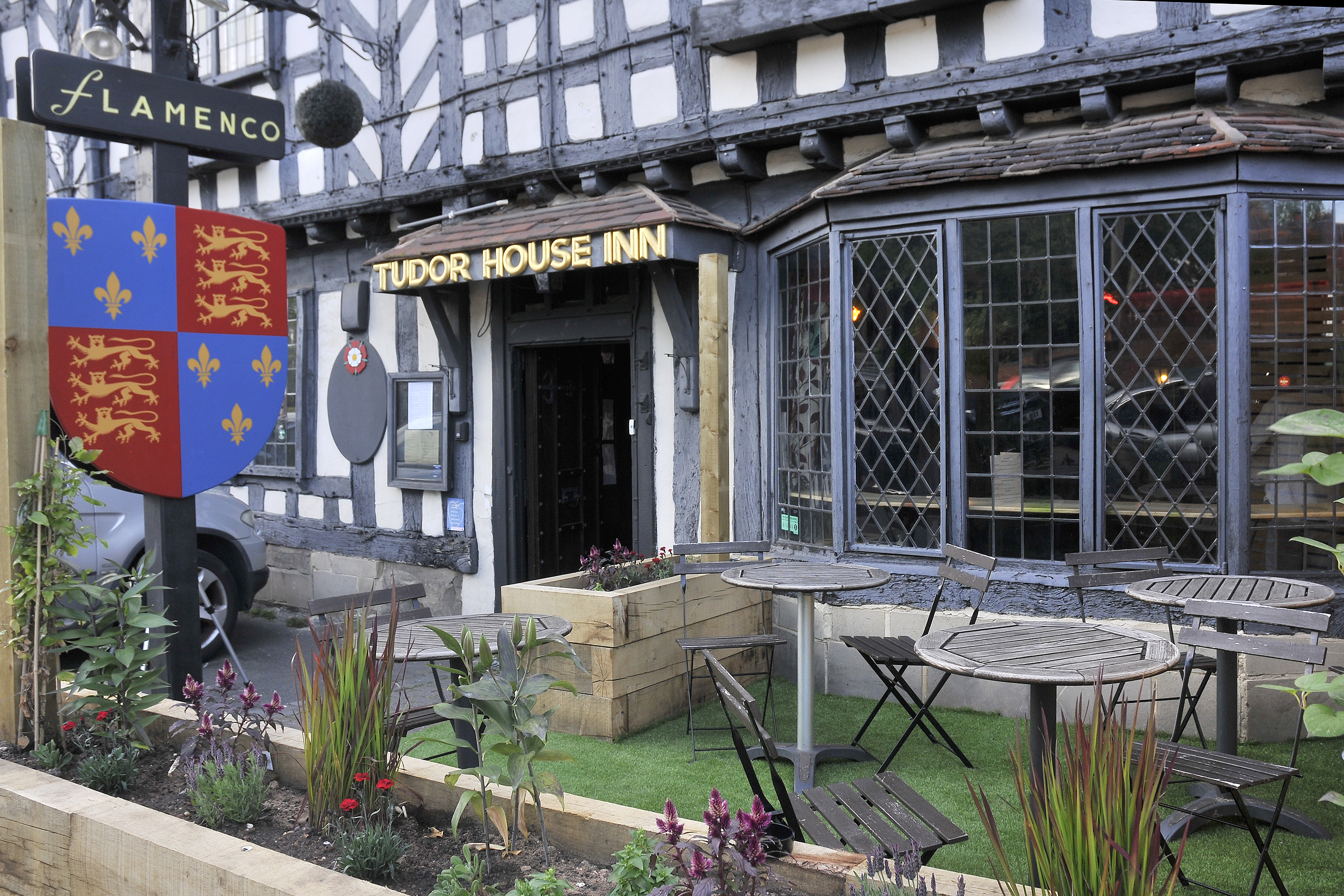 New Spanish restaurant retains plenty of the old spirit(s)!