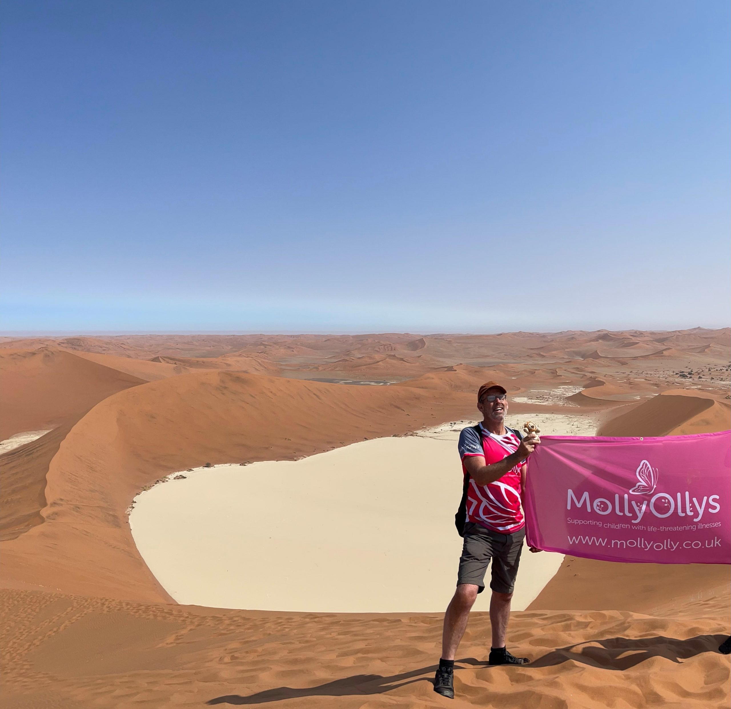 Jonathan takes lofty fundraiser in his stride for Molly Ollys