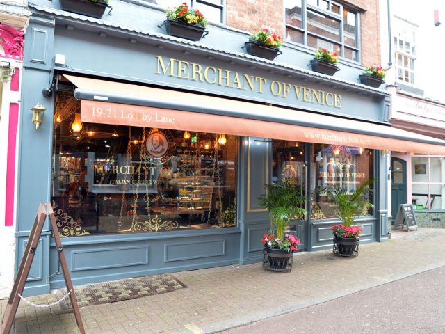 Review: The Merchant of Venice, Leicester